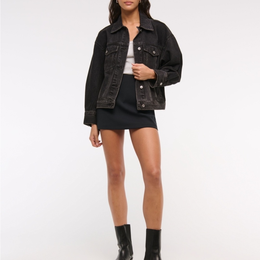 NWT Abercrombie & Fitch Black “Scarlett” Mini Skort - Picture 3 of 7